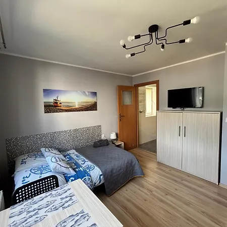 Guest house Young's House , ,pokoje Ustka