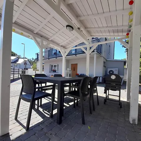 Guest house Young's House , ,pokoje 3*