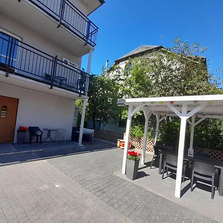 Young's House , ,pokoje 3* Ustka