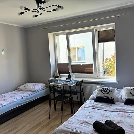 Guest house Young's House , ,pokoje Ustka
